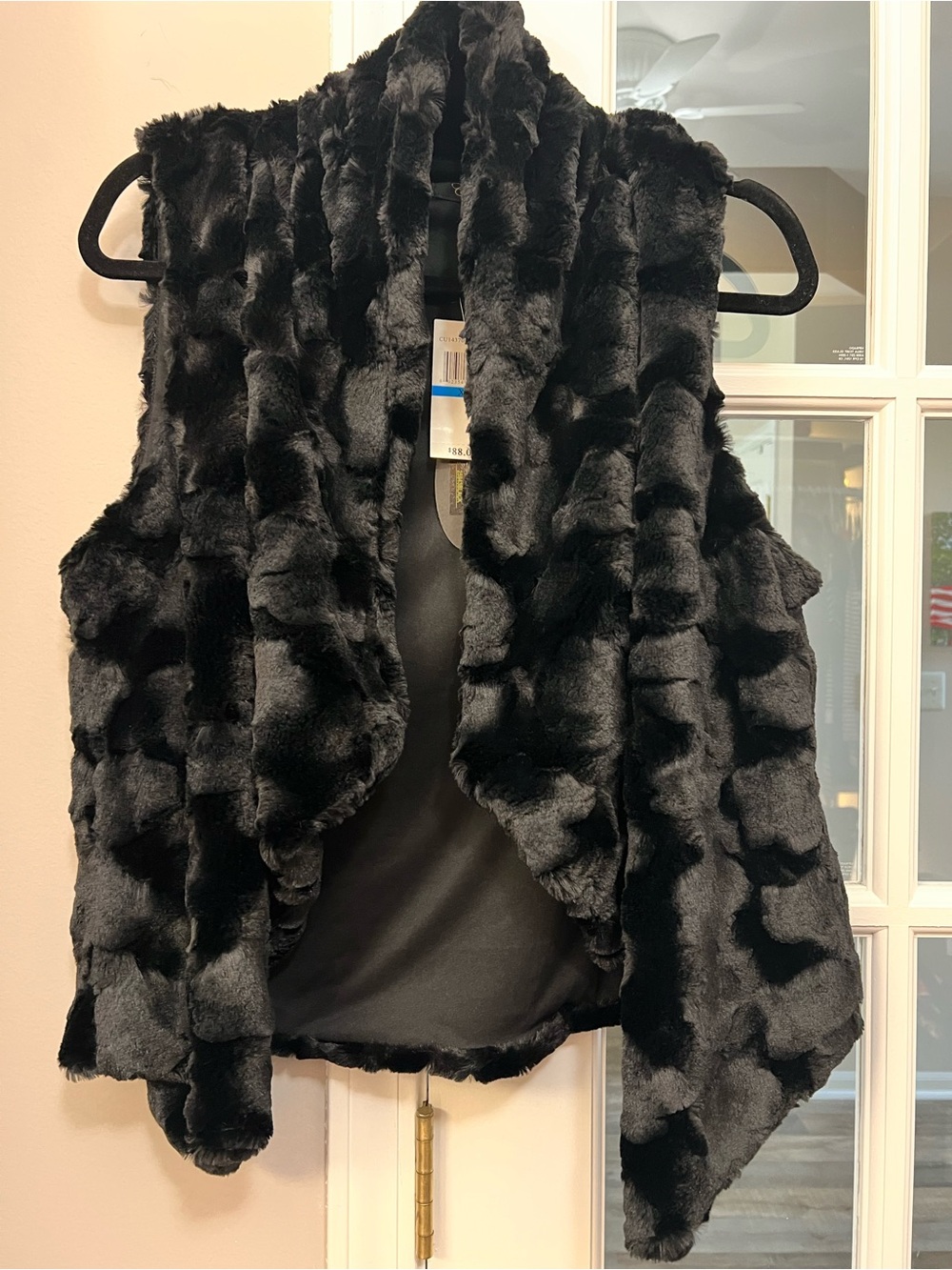Cupio Black Faux Fur Open Front Vest size XL NWT